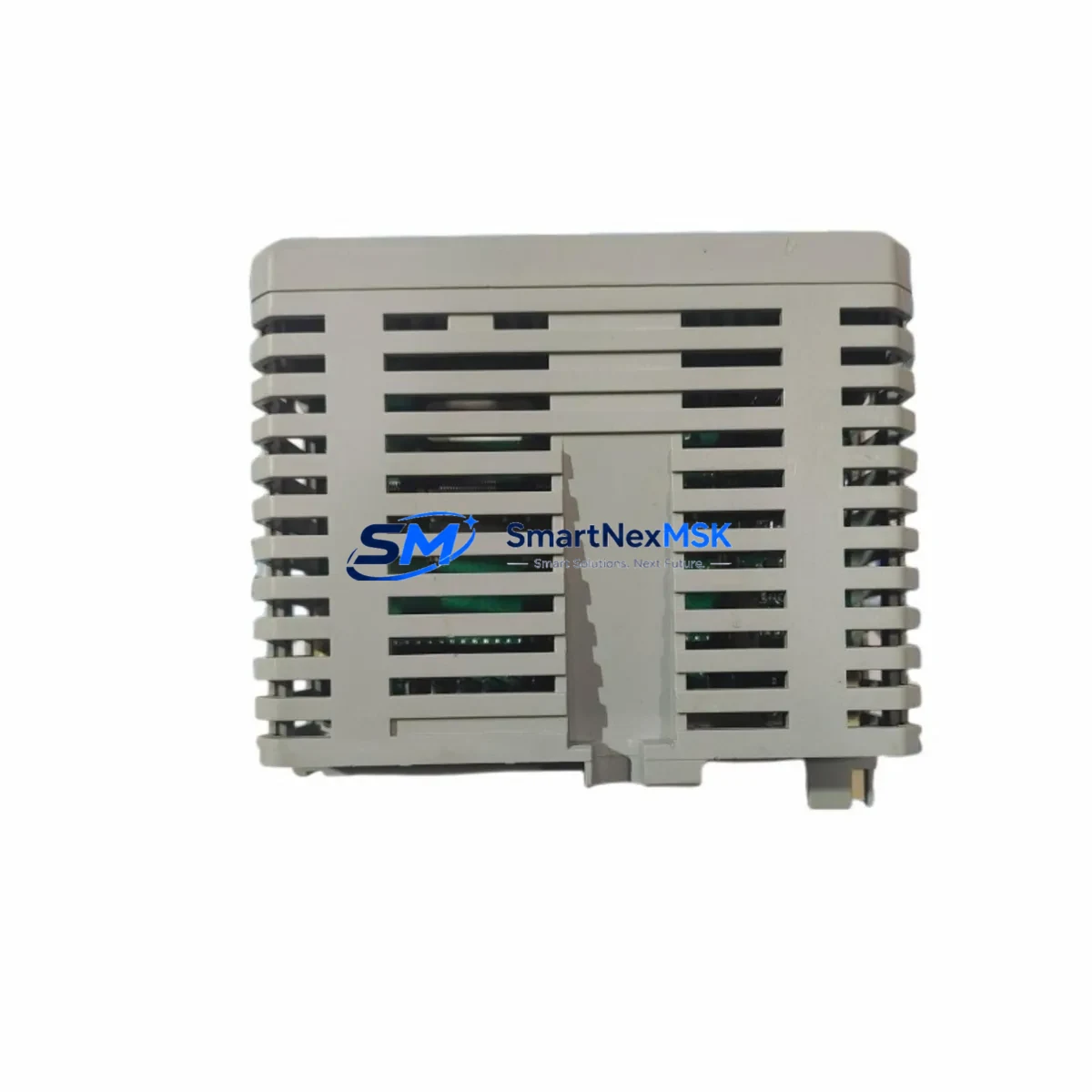 ABB DO818 3BSE069053R1 Digital Output Module image 2